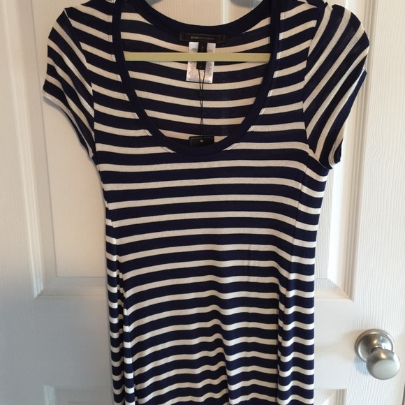 New BCBG Navy white Donesa high low dress maxi size medium short sleeve - Picture 4 of 9